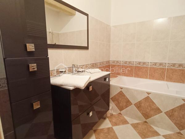 Demeure de 554,28 m²