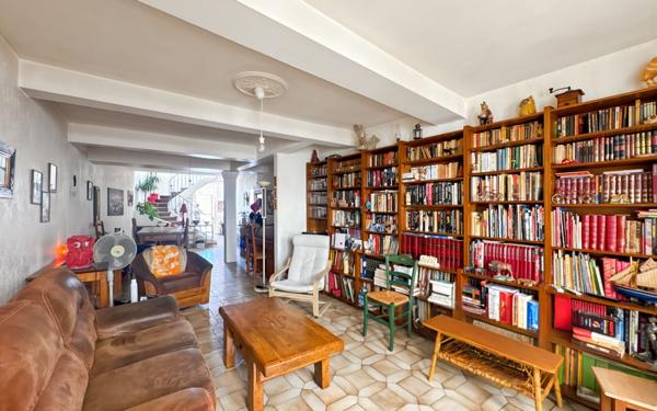 Maison à vendre    6 pièces • 152,19 m2 Martigues