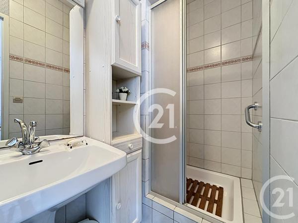 Maison à vendre  8 pièces - 259,50 m 2   BOUTIERS ST TROJAN  - 16