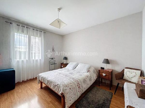 Vente Maison 4 pièces 146 m2 à Bouzel