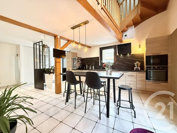 Maison à vendre  4 pièces - 147,46 m2 BELLEY - 01