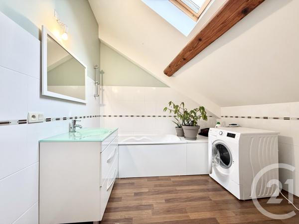 Maison à vendre  4 pièces - 147,46 m2 BELLEY - 01