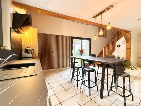 Maison à vendre  4 pièces - 147,46 m2 BELLEY - 01