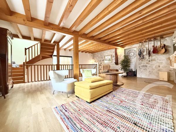 Maison à vendre  4 pièces - 147,46 m2 BELLEY - 01