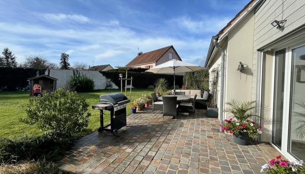 Maison familiale spacieuse à vendre à Bailleau-l'Évêque