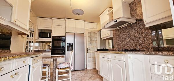 Maison à vendre 9 pièces 222 m² Ballainvilliers