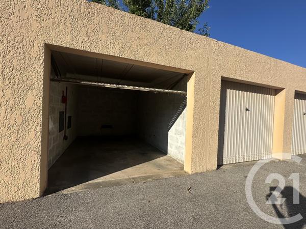 Appartement F3 à vendre  3 pièces - 63 m2 SANARY SUR MER - 83