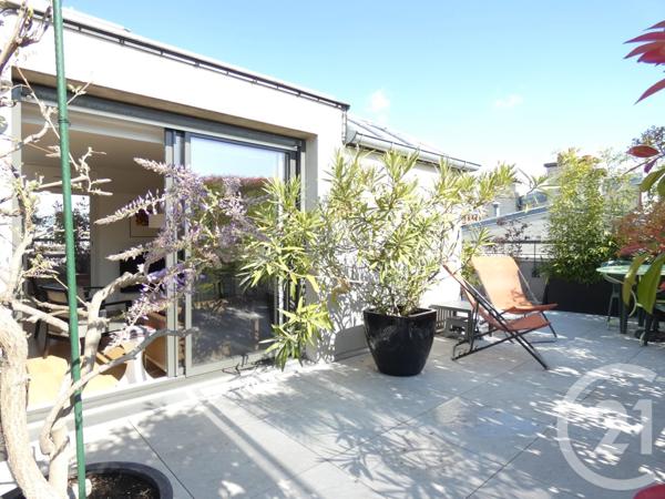 Appartement F5 à vendre  5 pièces - 126,53 m2 PARIS - 75019