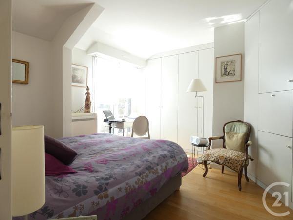 Appartement F5 à vendre  5 pièces - 126,53 m2 PARIS - 75019