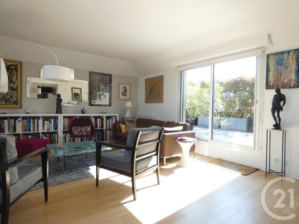 Appartement F5 à vendre  5 pièces - 126,53 m2 PARIS - 75019