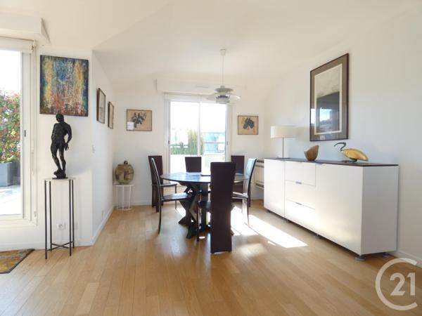 Appartement F5 à vendre  5 pièces - 126,53 m2 PARIS - 75019