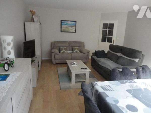 EXCLUSIVITE- A VENDRE sur RONCHIN près de LILLE Dans le NORD (59)-  Superbe APPARTEMENT de Type...