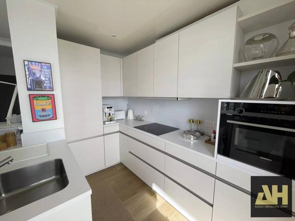 BREST - VUE MER EXCEPTIONNELLE - APPARTEMENT DE 56 M² MEUBLE - ASCENSEUR