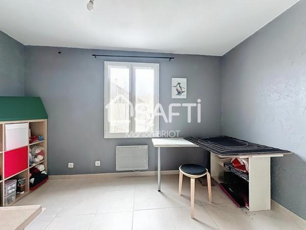 Au calme et agréable, proche commerces et écoles