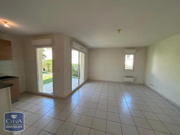 Appartement à louer 3 pièces 64.34m² Tonnay-Charente (17430)