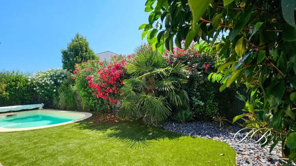 Villa  T5 Contemporaine avec piscine