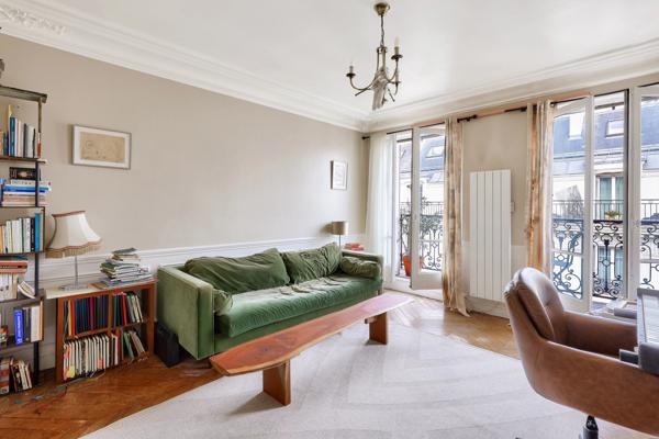 Appartement Paris 9e - MARTYRS / CONDORCET