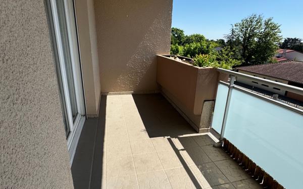 Appartement à vendre    3 pièces • 70,16 m2 La Tour-de-Salvagny