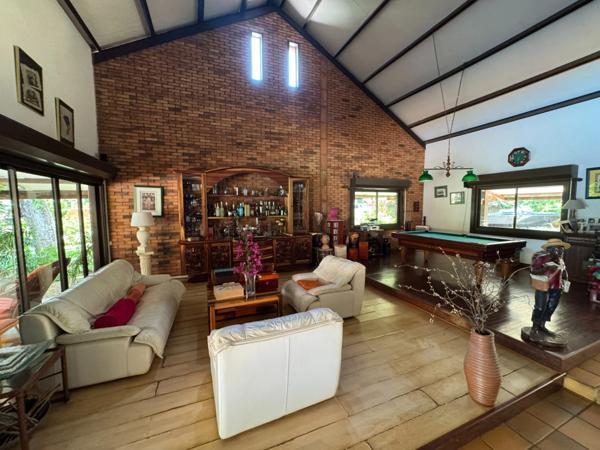 Superbe maison T5 plus studio Av Ste Rita à Montjoly près des plages