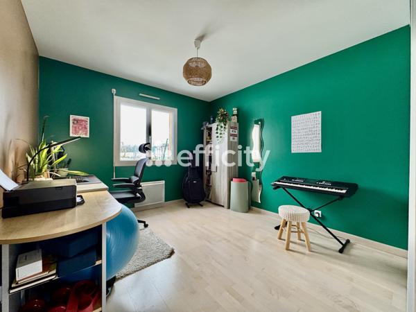 Maison 5 pièces - 120 m² Exclusivité efficity