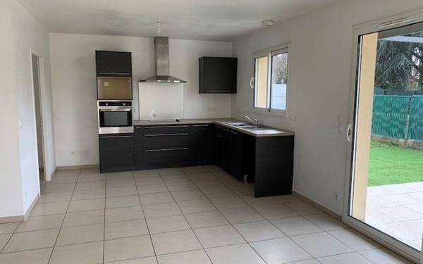 Maison à louer    4 pièces •  Pessac