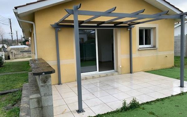 Maison à louer    4 pièces •  Pessac