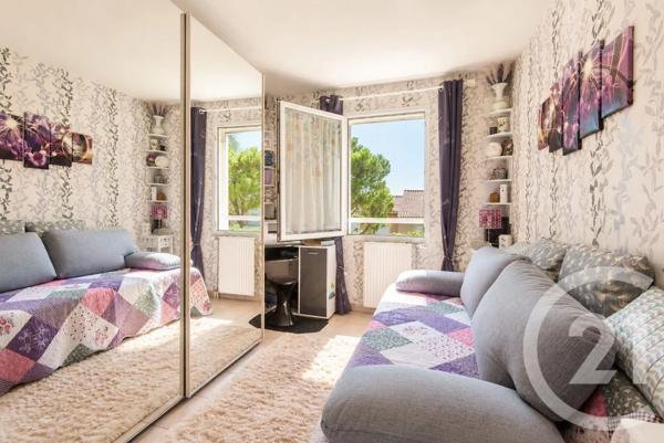 Appartement F3 à vendre  3 pièces - 66,94 m 2   EZE  - 06
