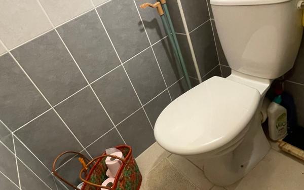 Appartement à vendre    1 pièce •  Pézenas