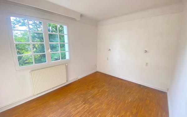 Maison à vendre    5 pièces •  Réalville