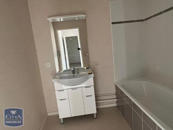 Appartement à louer 3 pièces 70.33m² Épernay (51200)