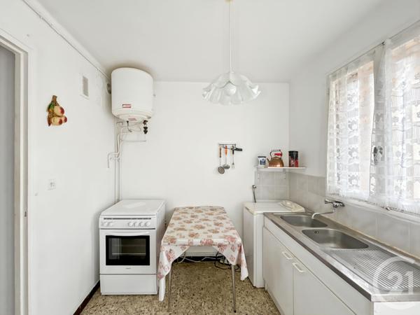 Appartement F3 à vendre  3 pièces - 60,10 m2 L ILE ROUSSE - 202