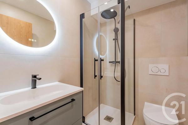 Appartement F4 à vendre  4 pièces - 90,14 m 2   NICE  - 06