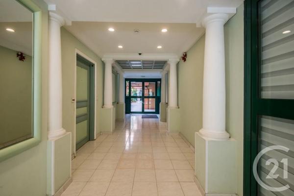 Appartement F4 à vendre  4 pièces - 90,14 m 2   NICE  - 06