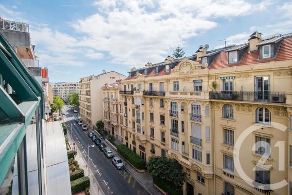 Appartement F4 à vendre  4 pièces - 90,14 m 2   NICE  - 06