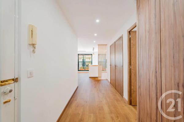 Appartement F4 à vendre  4 pièces - 90,14 m 2   NICE  - 06
