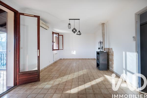 Location maison 4 pièces 86 m² Aureille
