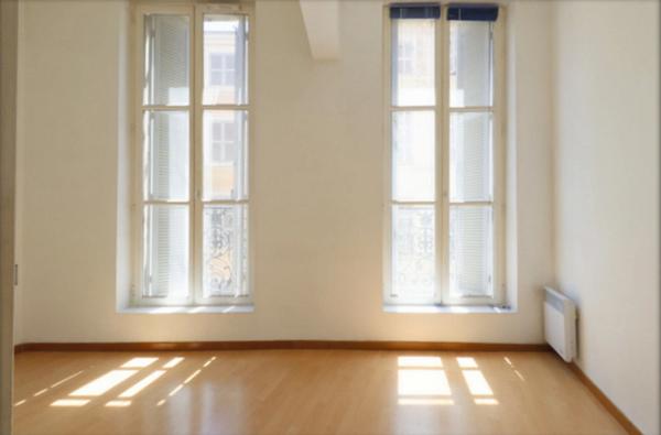 Dpt Bouches du Rhône (13), à vendre MARSEILLE 1er ARRONDISSEMENT appartement T3 de 58,84 m²