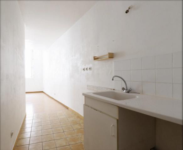 Dpt Bouches du Rhône (13), à vendre MARSEILLE 1er ARRONDISSEMENT appartement T3 de 58,84 m²