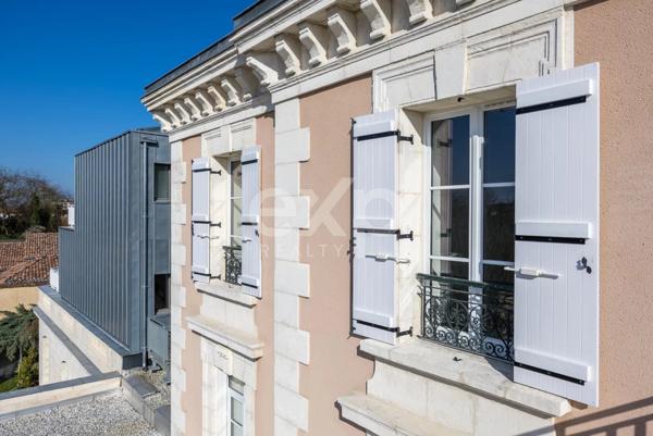 T4 d'exception meublé avec parking et cave