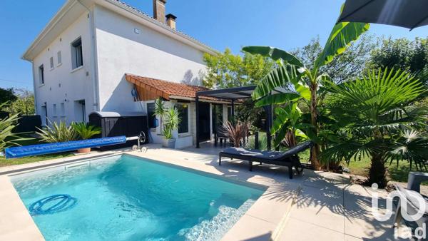 Maison à vendre 6 pièces 108 m² Saint-Yrieix-sur-Charente