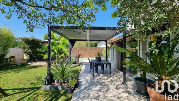 Maison à vendre 6 pièces 108 m² Saint-Yrieix-sur-Charente