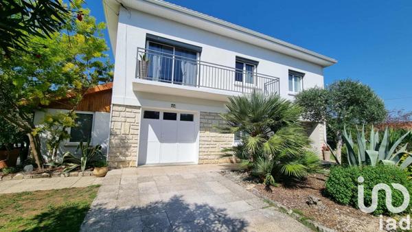 Maison à vendre 6 pièces 108 m² Saint-Yrieix-sur-Charente