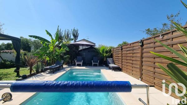 Maison à vendre 6 pièces 108 m² Saint-Yrieix-sur-Charente