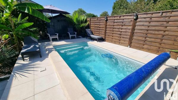 Maison à vendre 6 pièces 108 m² Saint-Yrieix-sur-Charente