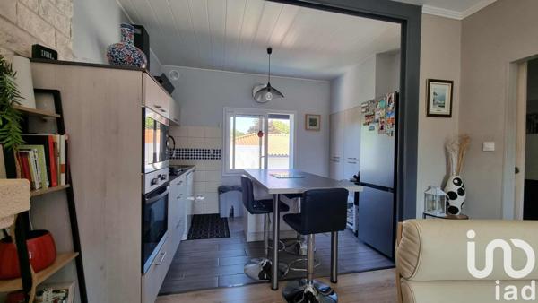 Maison à vendre 6 pièces 108 m² Saint-Yrieix-sur-Charente