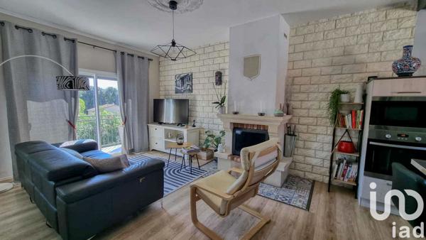 Maison à vendre 6 pièces 108 m² Saint-Yrieix-sur-Charente