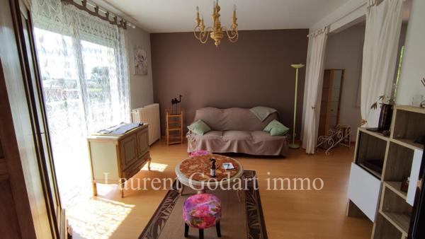 Maison de 155 m² et dépendance de 63m²