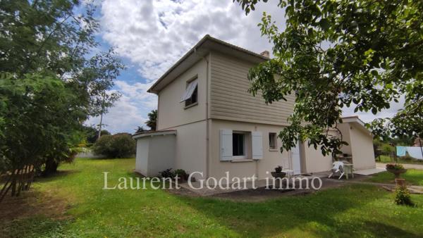 Maison de 155 m² et dépendance de 63m²