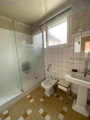 Maison de ville à vendre à Villedieu-sur-Indre dans l'Indre (36320), ref : 1051963