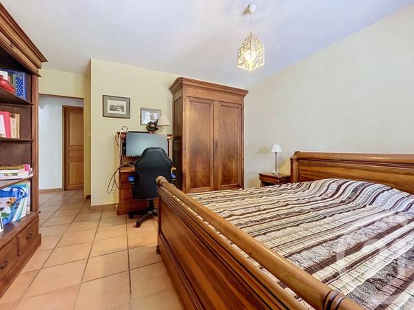 Maison à vendre  8 pièces - 128,78 m 2   BAGNOLS SUR CEZE  - 30